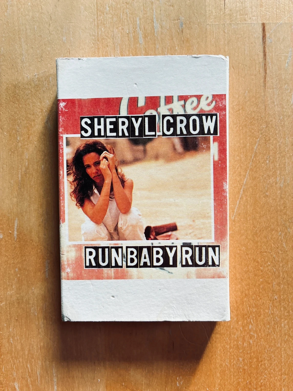 Cassette audio single 2 titres Sheryl Crow Run baby Run.